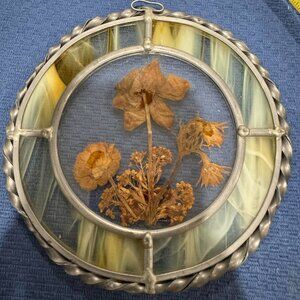Vintage Dried Flower Sun Catcher